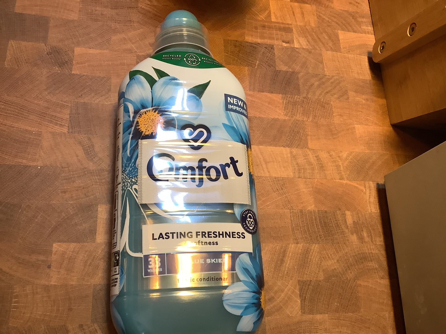 Comfort Fabric Softener 990ml