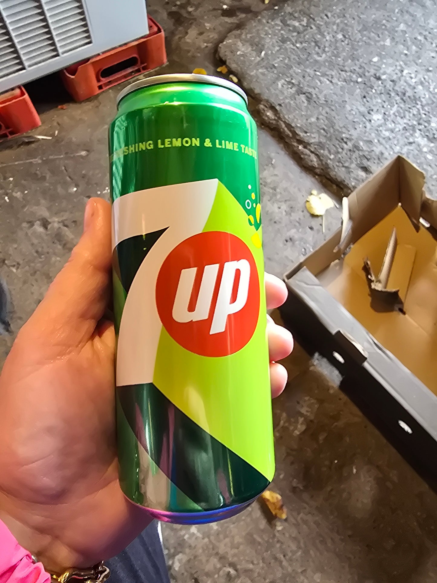 7up regular 330ml