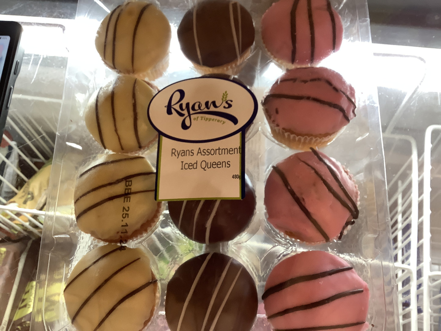Ryan’s assortment iced queens