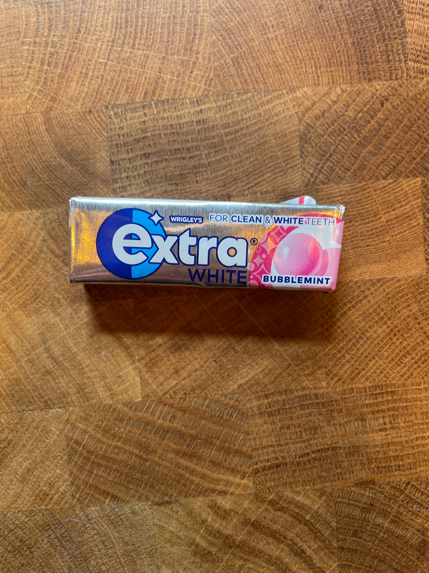 Extra white bubble mint