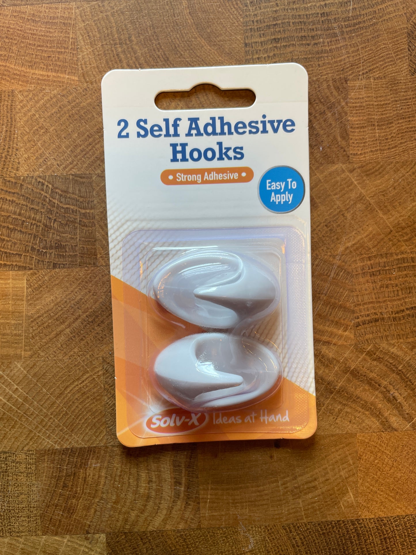 2 self adhesive hooks