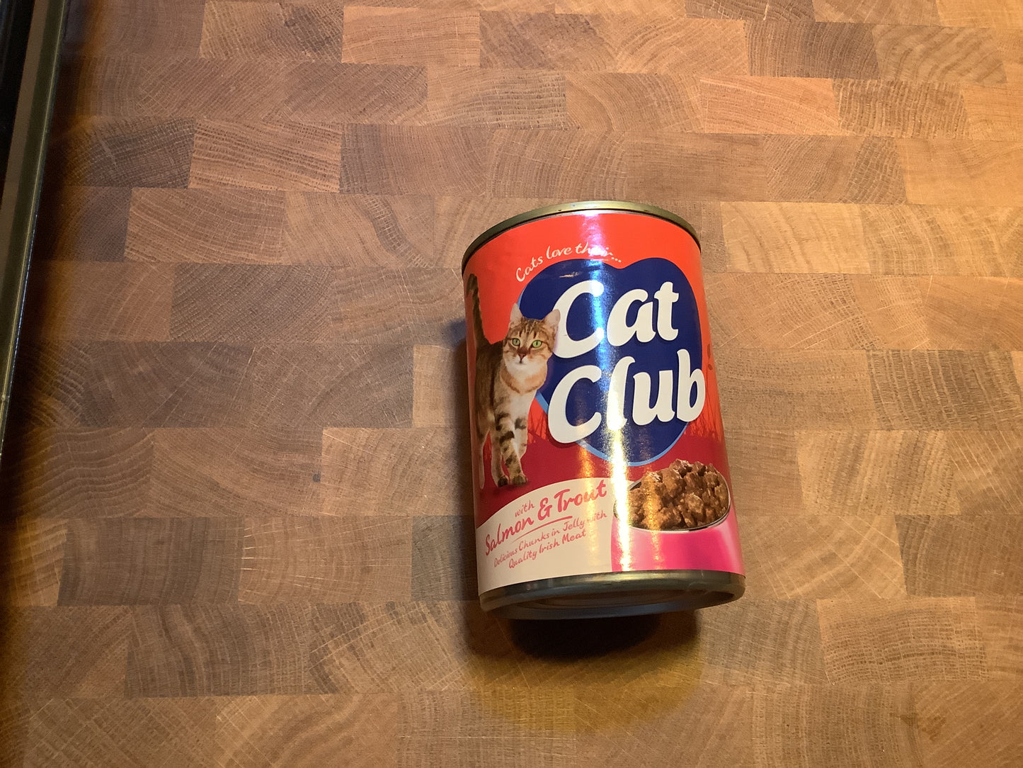 Cat food tin 400g