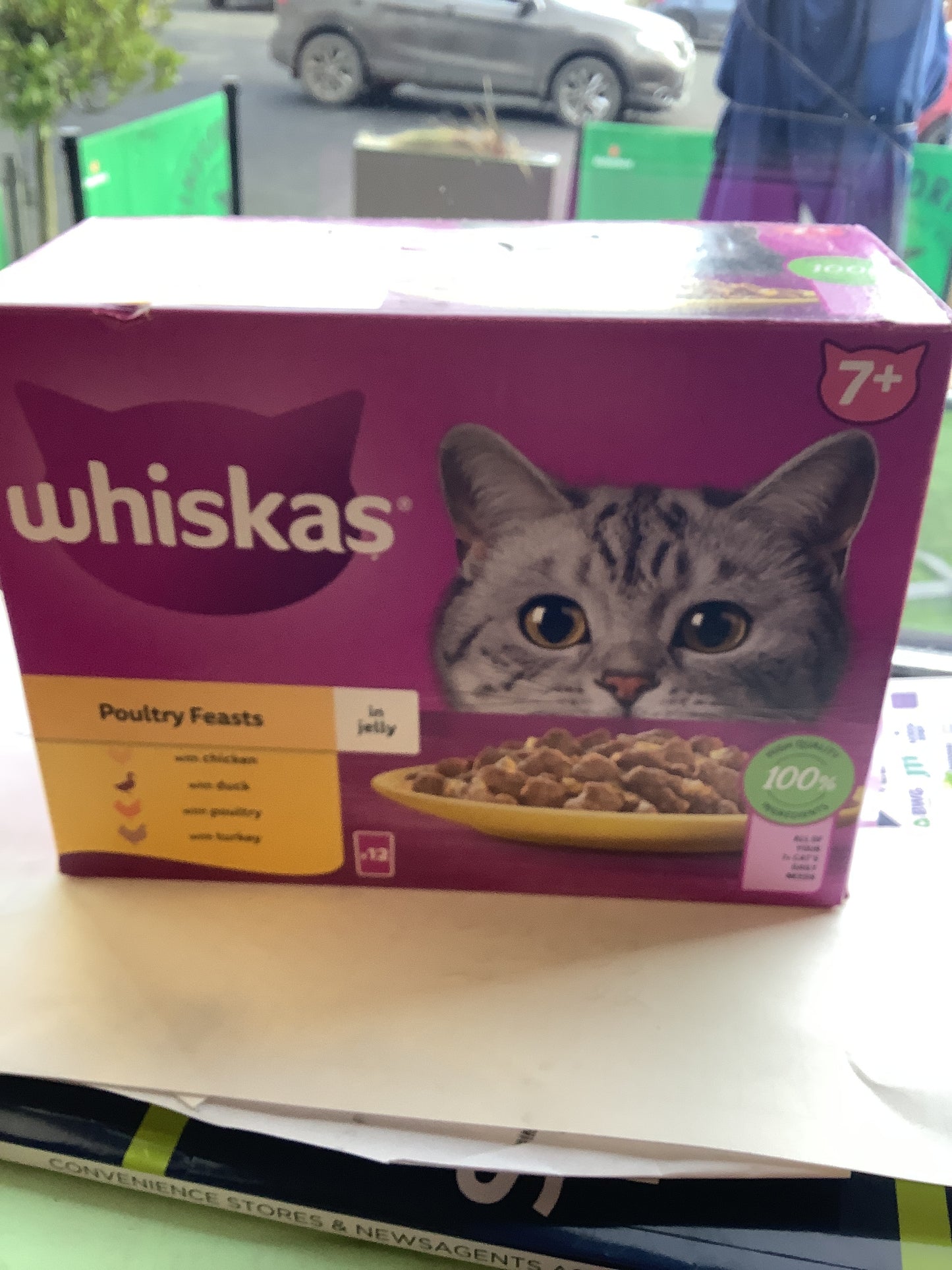 Whiskas poultry feast
