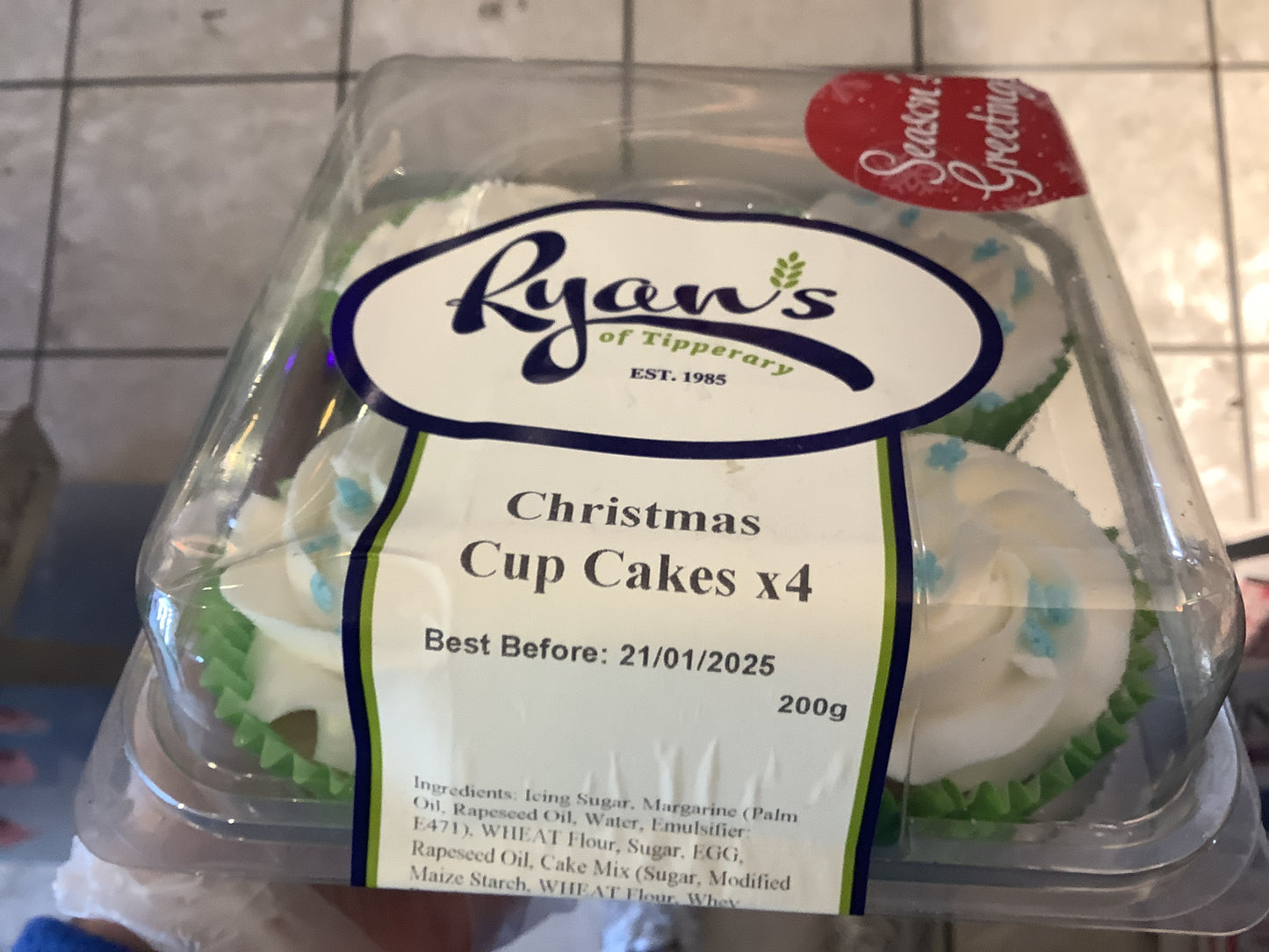 Christmas cup cakes x4