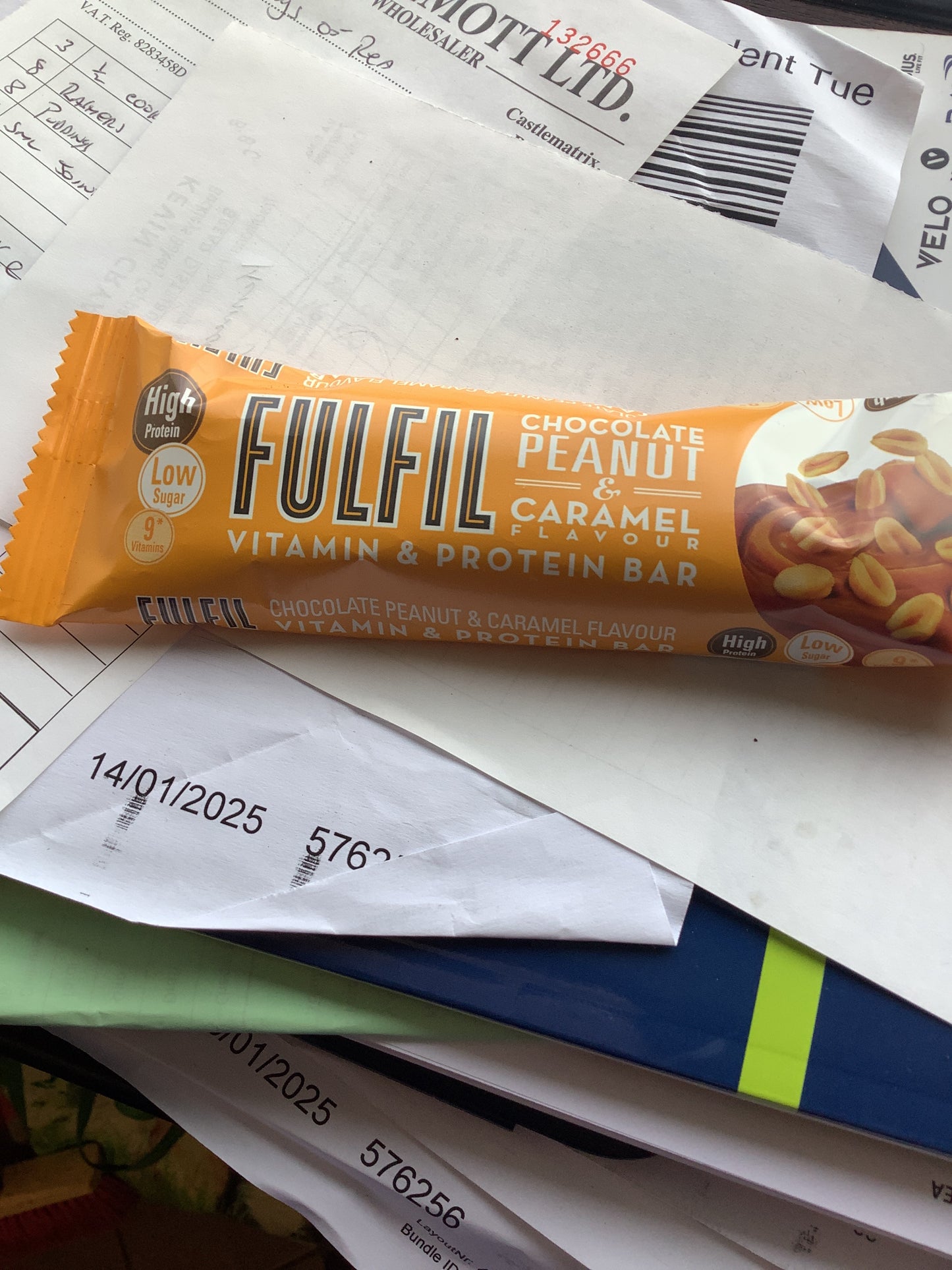 Fulfil chocolate peanut and Carmel