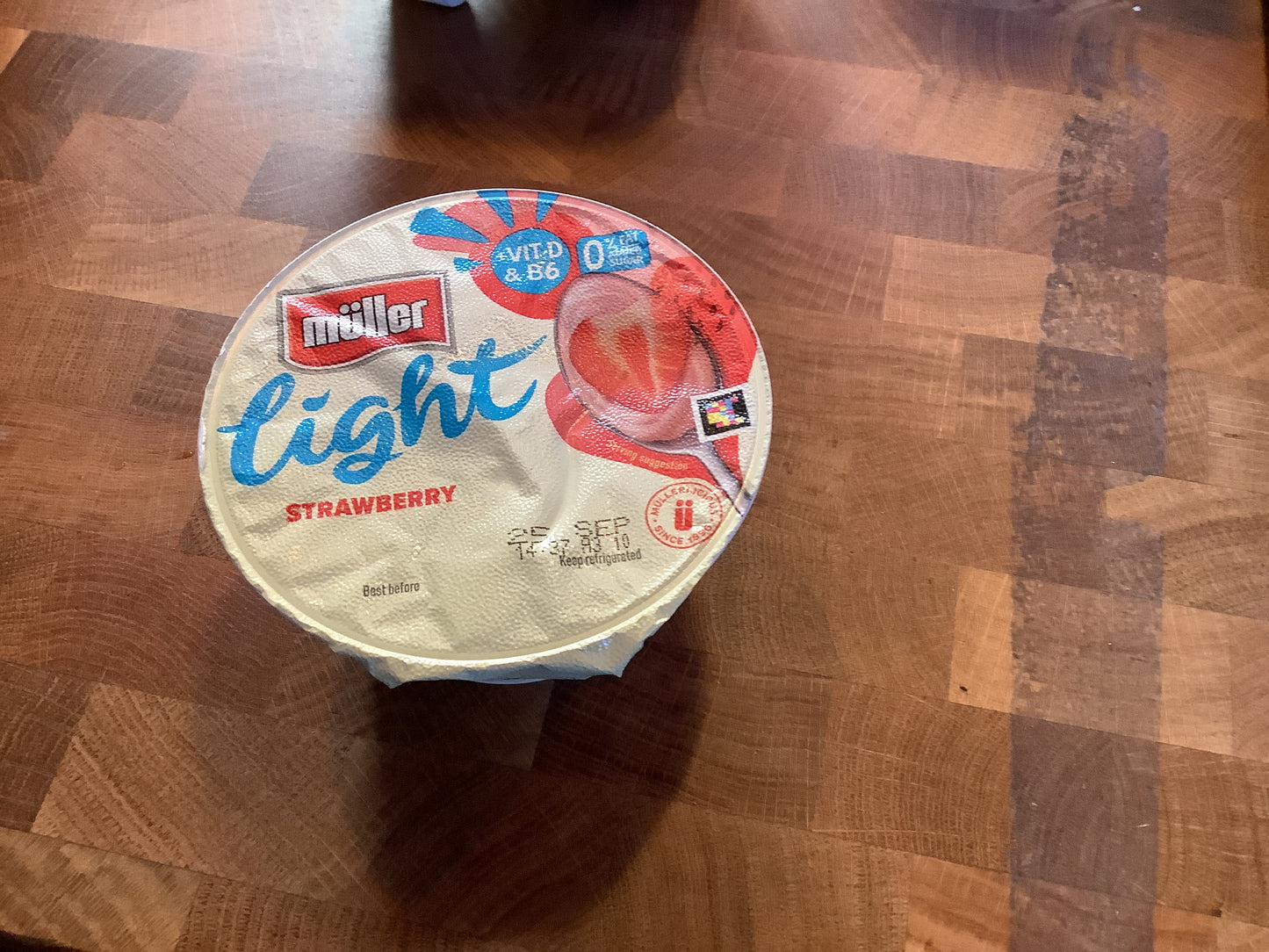 Muller strawberry lowfat