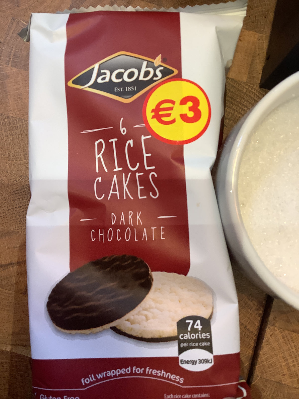6 rice cakes dark chocolate