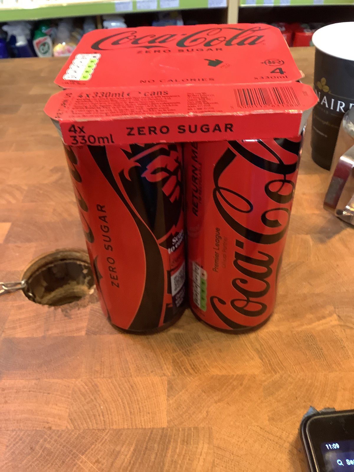 Coke Zero 4 pack cans